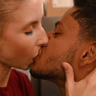 Best Romantic Kiss GIF for Lovers
