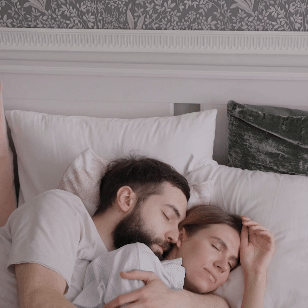 Romantic Good Morning GIF – Beautiful Love GIFs for Couples